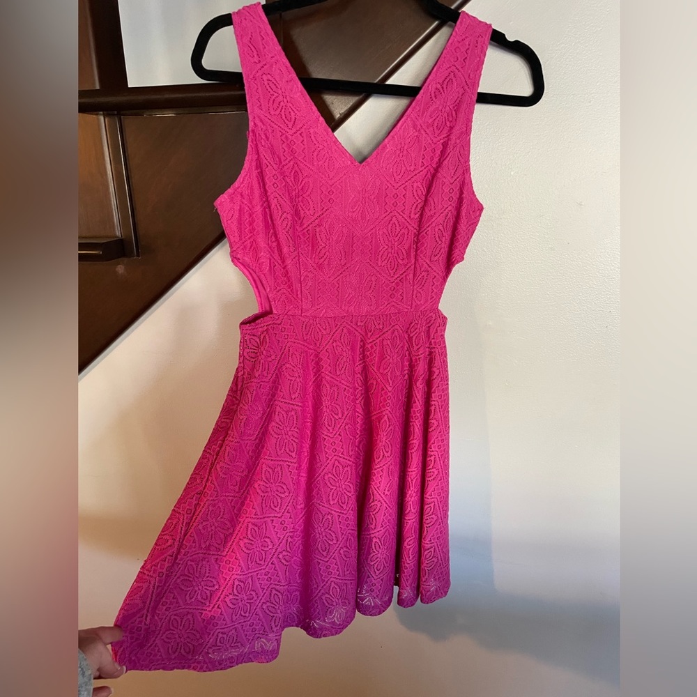 Francesca’s pink lace mini dress with cut outs size medium nwot